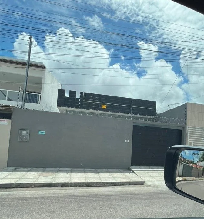Casa no Jardim Cidade Universitária com 3 Quartos sendo 1 Suíte