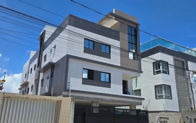 Apartamento no Bessa com 3 Quartos e Cobertura 2 Quartos