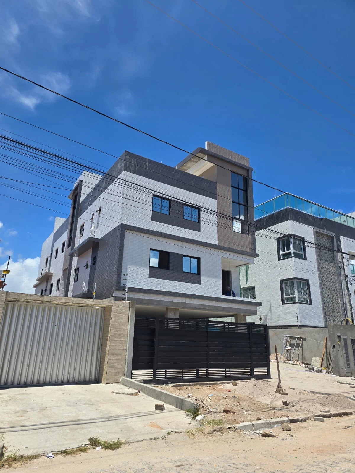 Apartamento no Bessa com 3 Quartos e Cobertura 2 Quartos