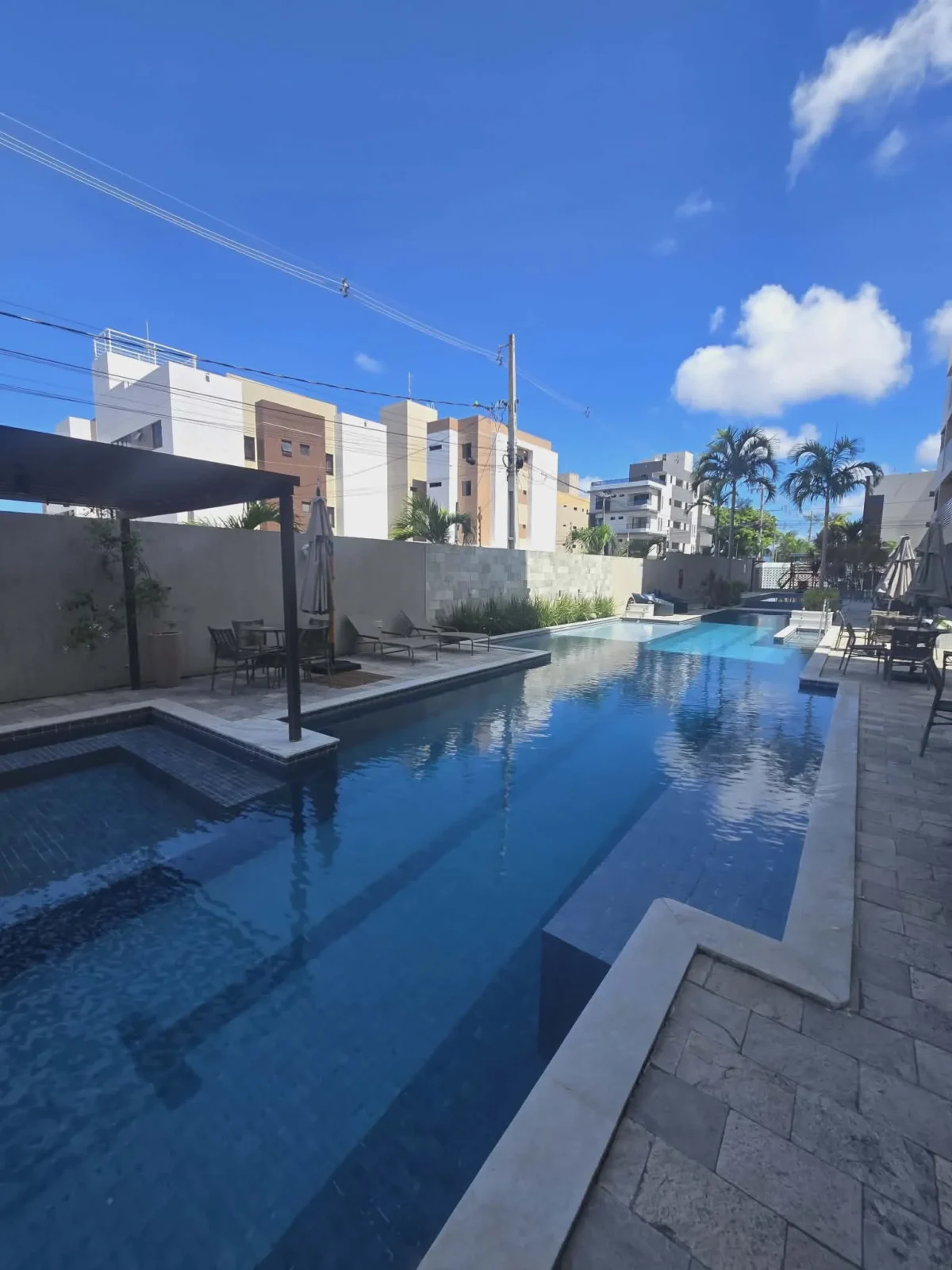 Apartamento nos Bancários com 2 Quartos sendo 1 Suíte e Lazer Completo