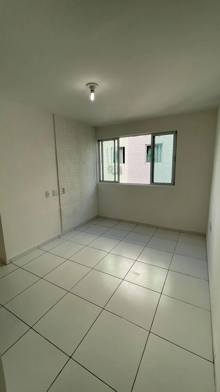 Apartamento no Parque do Sol/Valentina com 2 Quartos