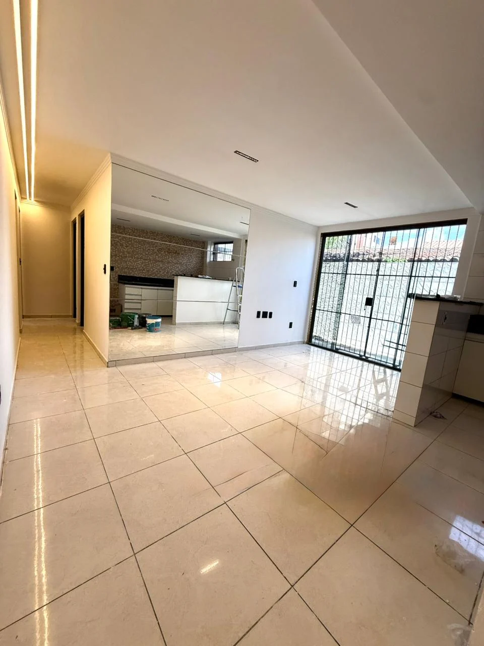 Apartamento Térreo com Área nos Bancários com 3 Quartos sendo 2 Suítes com Piscina, 101m²