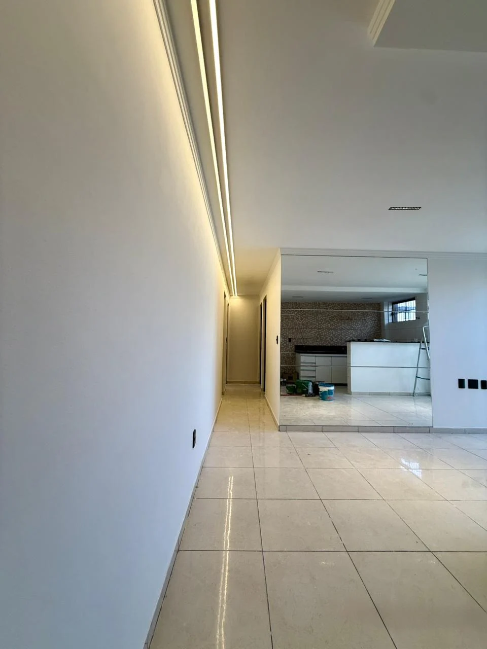 Apartamento Térreo com Área nos Bancários com 3 Quartos sendo 2 Suítes com Piscina, 101m²