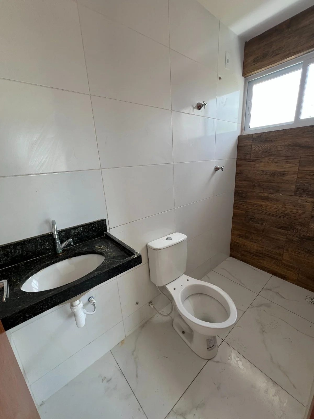 Apartamento no Novo Geisel com 2 Quartos sendo 1 Suíte
