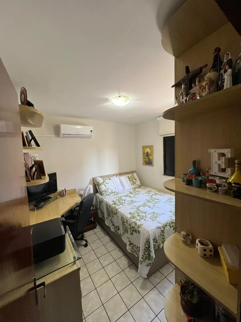 Apartamento no Jardim Cidade Universitária com 3 Quartos sendo 1 Suíte, 2 Vagas, 75m²