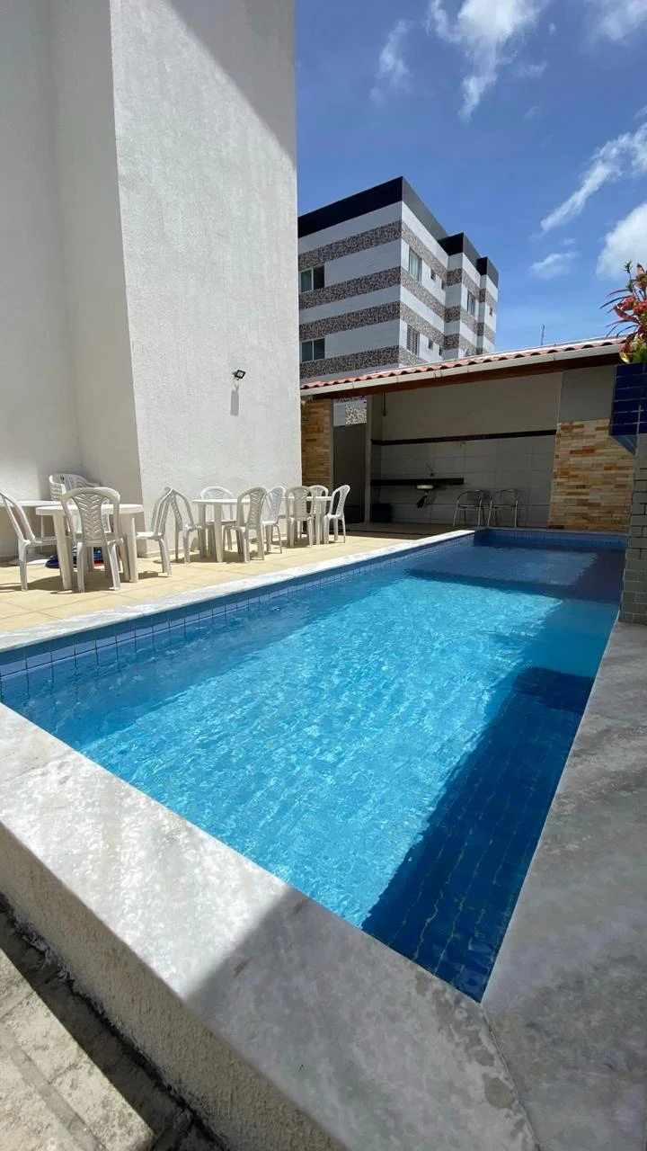 Apartamento no Muçumagro/Valentina com 2 Quartos com Piscina
