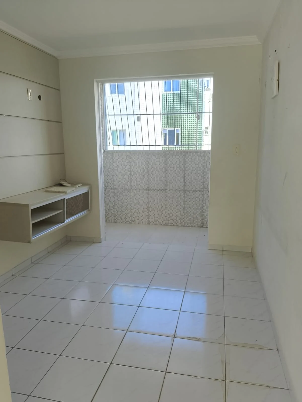 Apartamento no Jardim Cidade Universitária com 3 Quartos sendo 1 Suíte