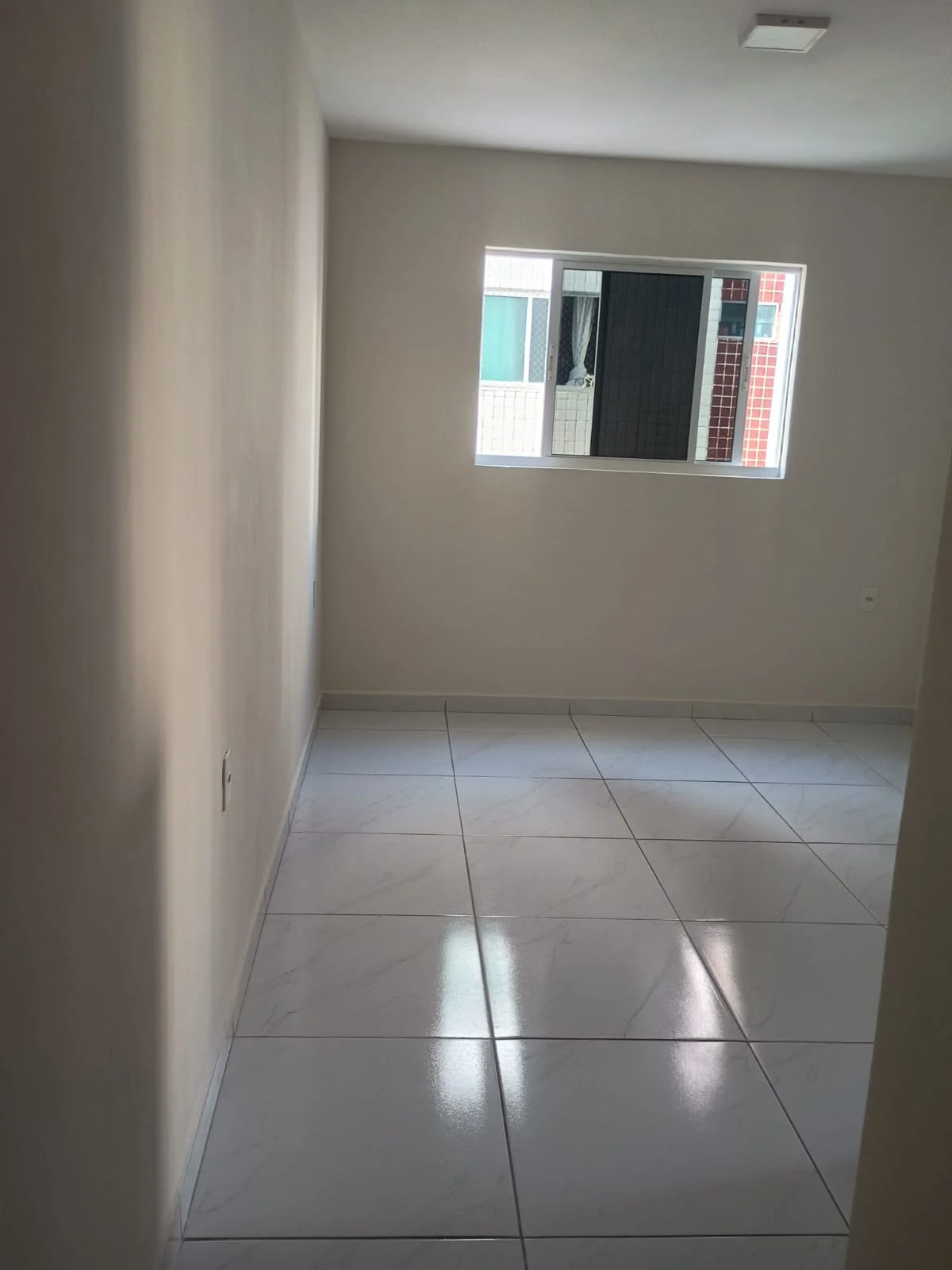 Apartamento no Parque do Sol/Valentina com 2 Quartos sendo 1 Suíte