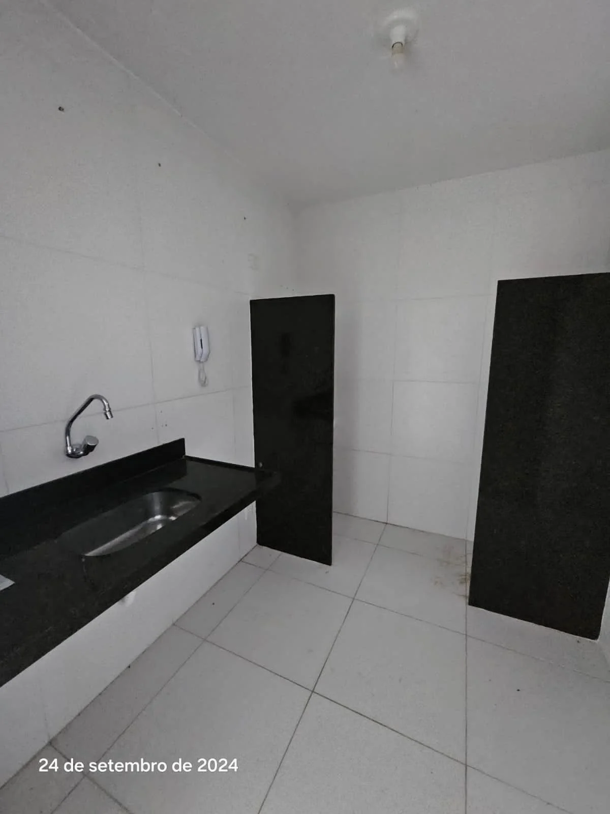 Apartamento Térreo no Jardim Cidade Universitária com 3 Quartos sendo 1 Suíte