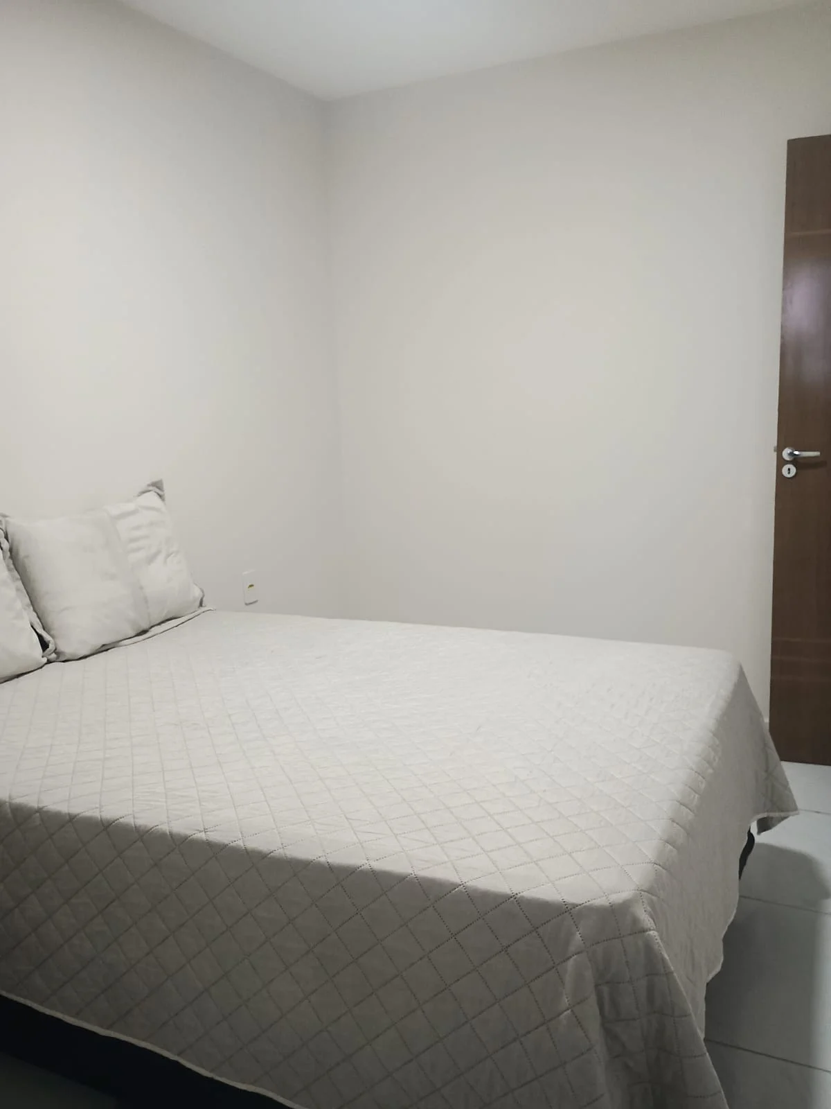Apartamento no Parque do Sol/Valentina com 2 Quartos sendo 1 Suíte