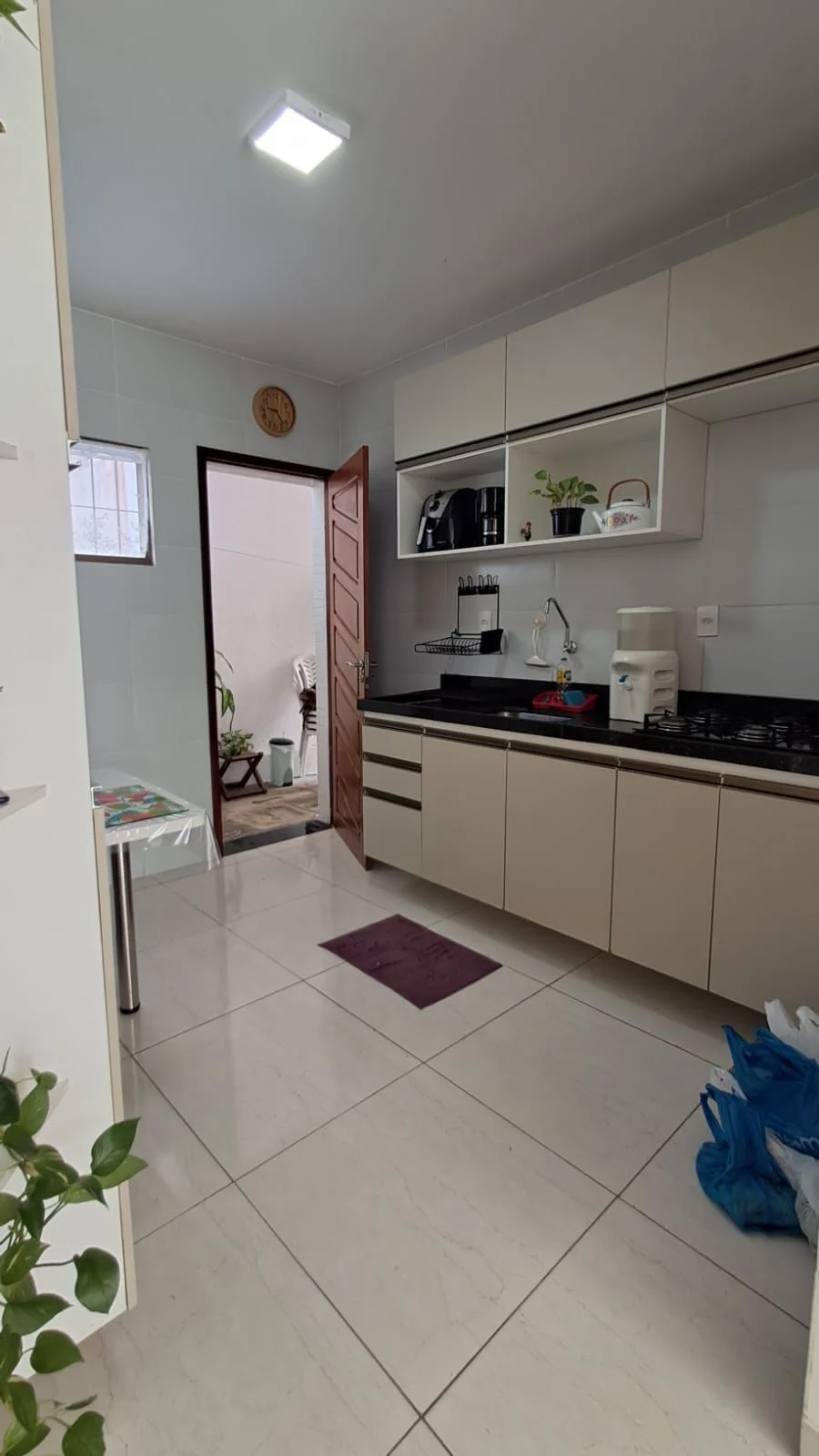 Apartamento no Jardim Cidade Universitária com 3 Quartos sendo 1 Suíte, Térreo com Área 135m²