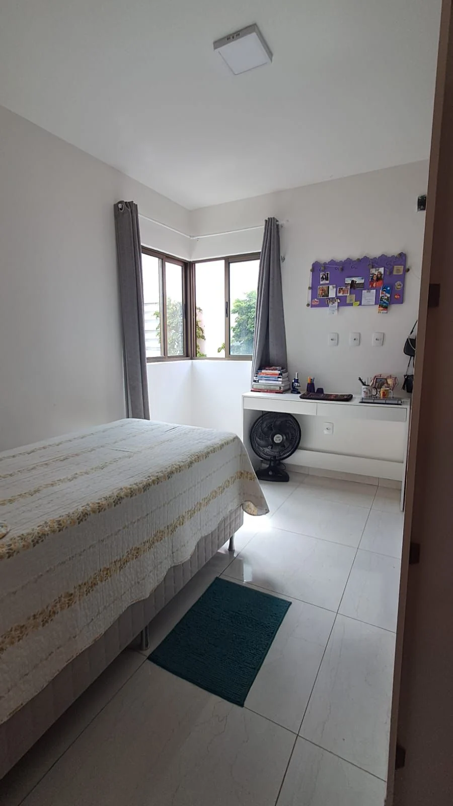 Apartamento no Jardim Cidade Universitária com 3 Quartos sendo 1 Suíte, Térreo com Área 135m²