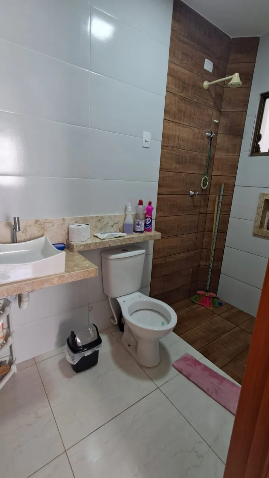 Apartamento no Jardim Cidade Universitária com 3 Quartos sendo 1 Suíte, Térreo com Área 135m²