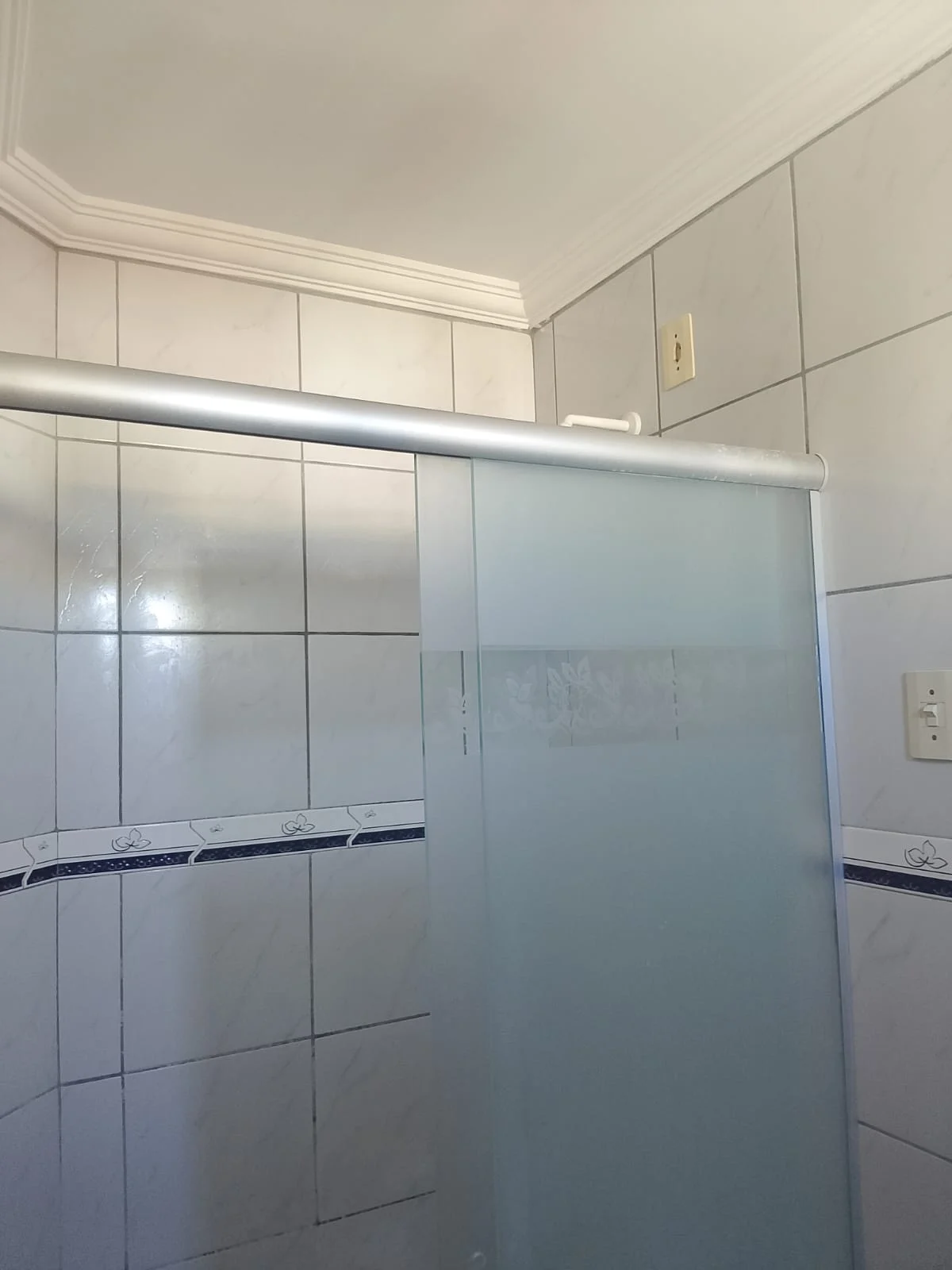 Apartamento no Jardim Cidade Universitária com 3 Quartos sendo 1 Suíte