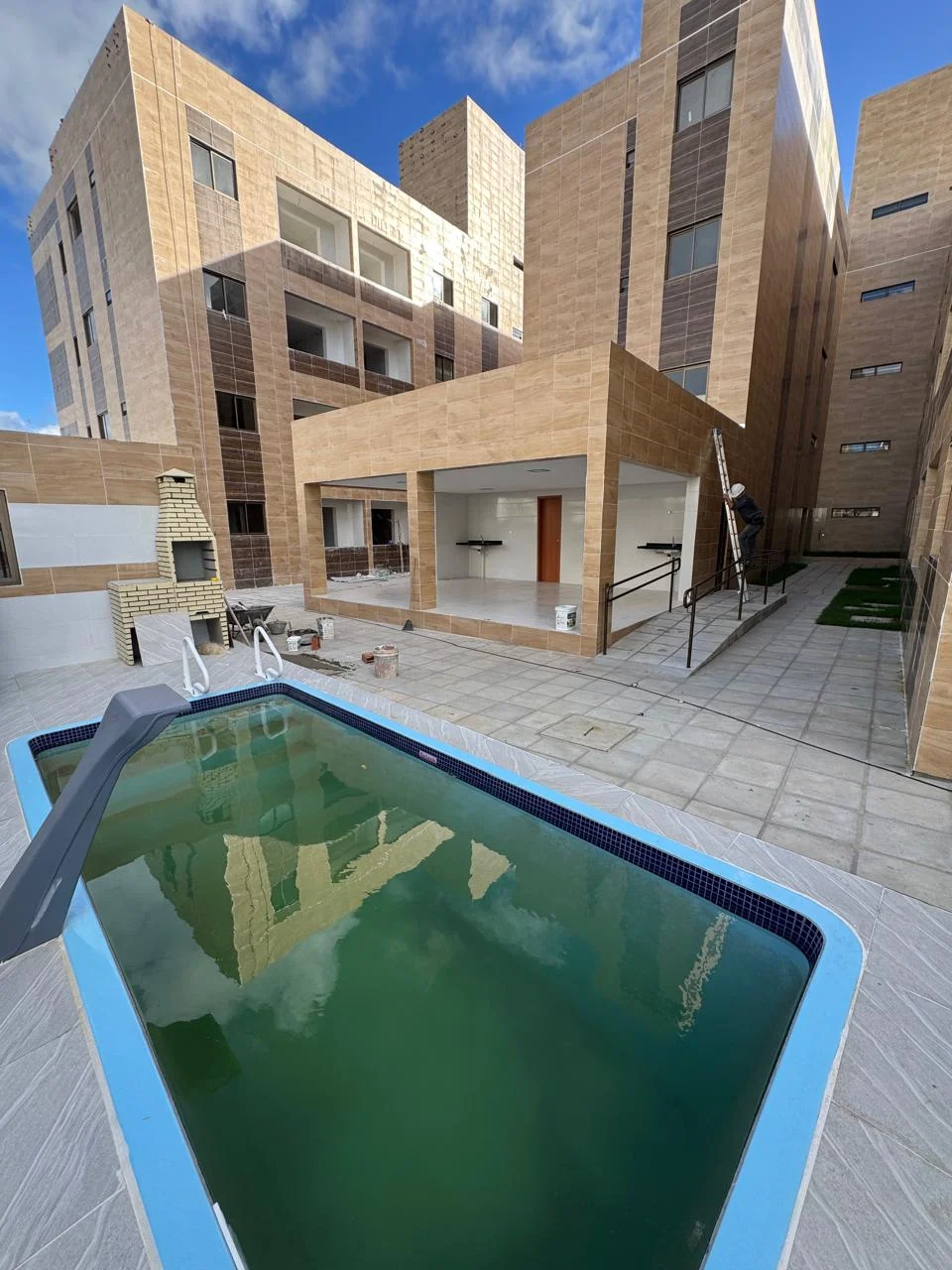 Apartamento no Colinas do Sul/Gramame com 2 Quartos com Lazer