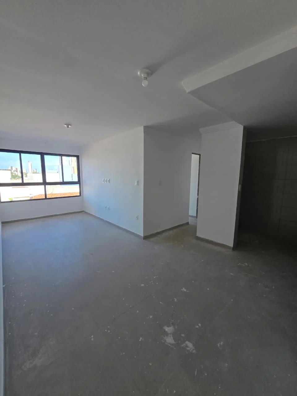Apartamento no Bairro dos Estados/Pedro Gondim 2 Quartos sendo 1 Suíte, Próximo a Vila Olímpica