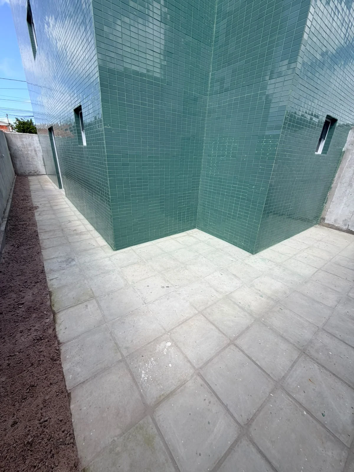 Apartamento em Mangabeira com 2 Quartos sendo 1 Suíte