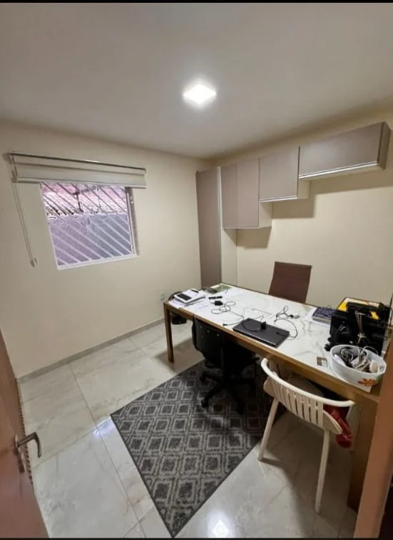 Apartamento Térreo com Área nos Jardim Cidade Universitária/Bancários com 3 Quartos sendo 2 Suítes com Piscina