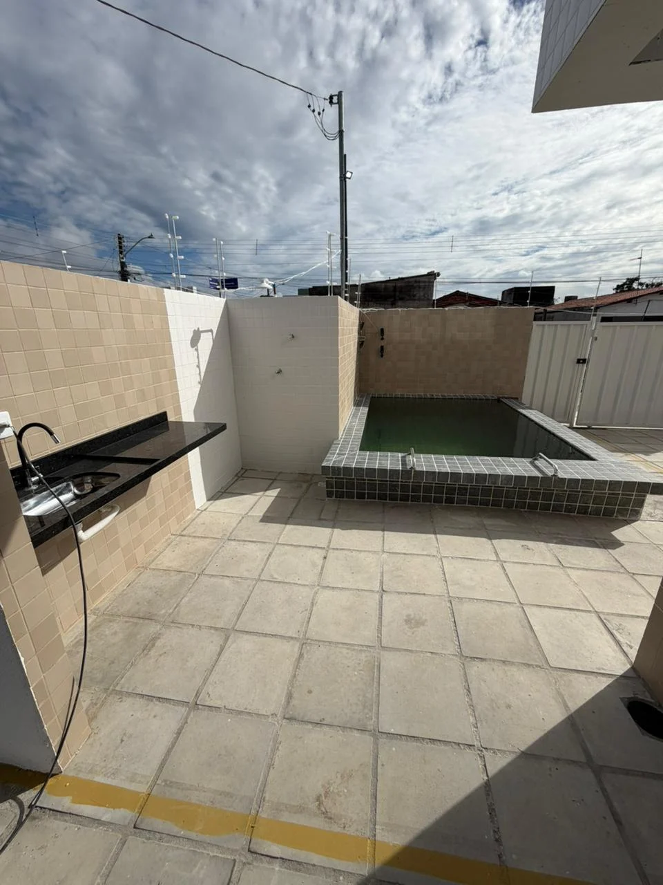 Apartamento no Cidade Verde/Mangabeira com 2 Quartos, Piscina