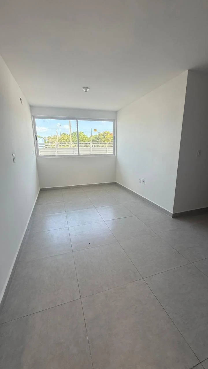 Apartamento no Cidade Verde/Mangabeira com 2 Quartos, Piscina