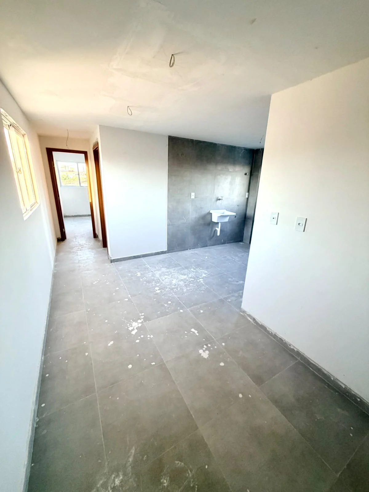 Apartamento em Mangabeira com 2 Quartos sendo 1 Suíte