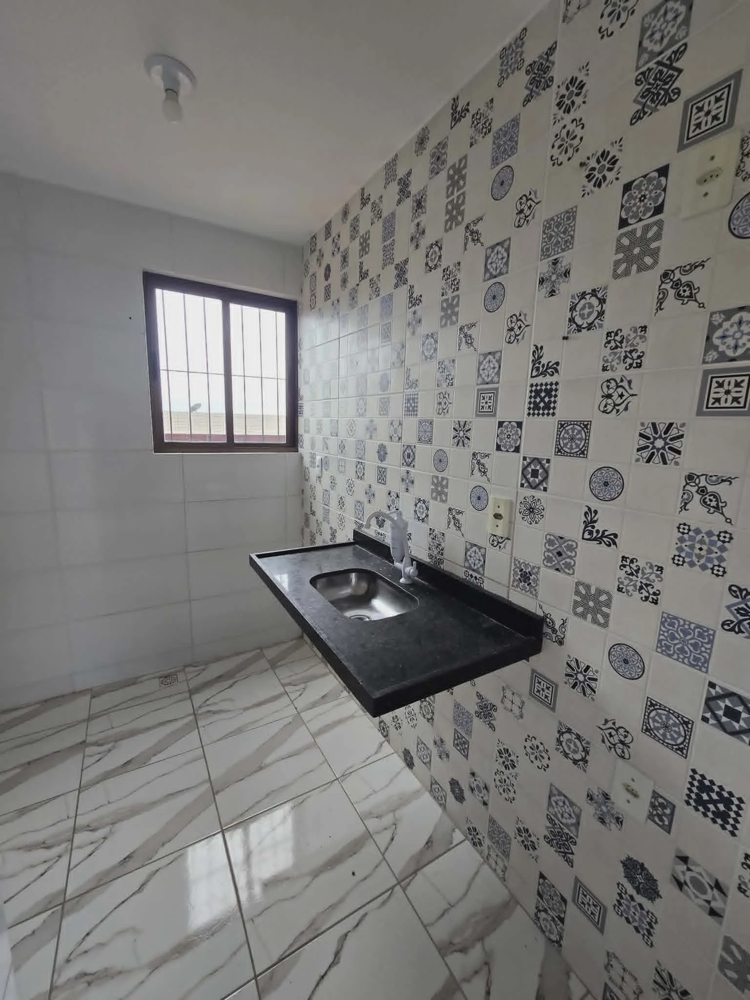Apartamento no Bairro dos Estados/Pedro Gondim 2 Quartos sendo 1 Suíte, Próximo a Vila Olímpica