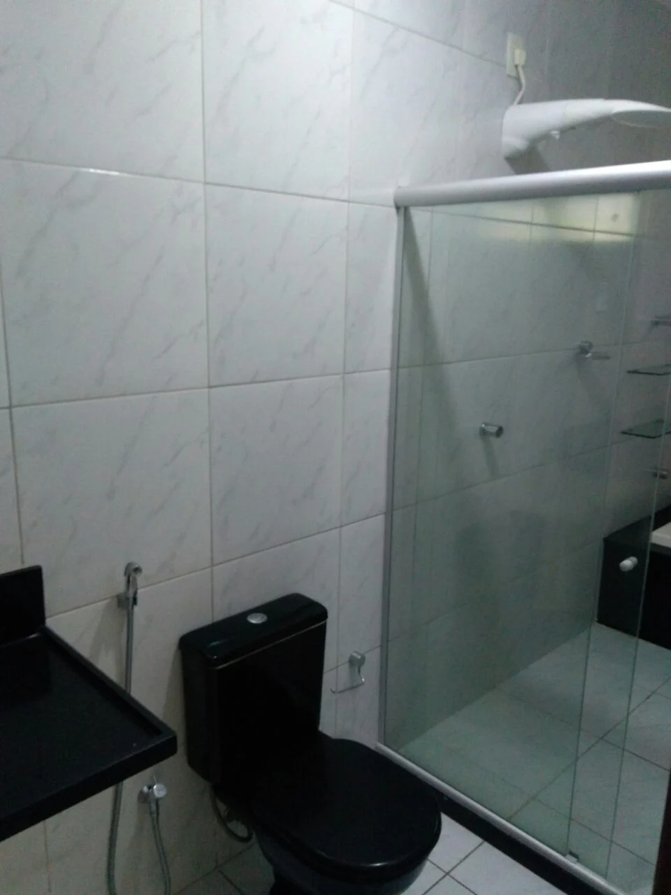 ALUGO ou VENDO Casa nos Bancários com 3 Quartos sendo 1 Suíte