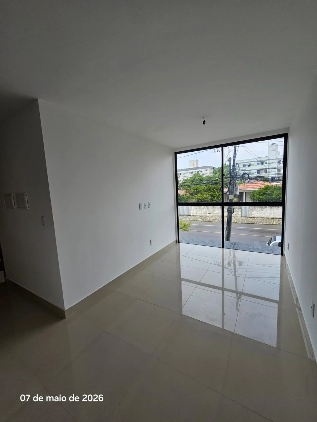 Apartamento Novo com 2 Quartos sendo 1 Suíte nos Bancários, Elevador e Piscina