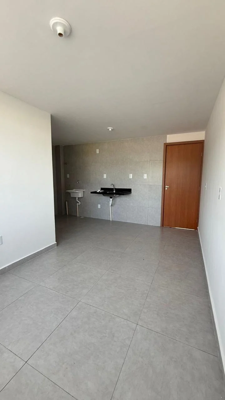 Apartamento no Cidade Verde/Mangabeira com 2 Quartos, Piscina