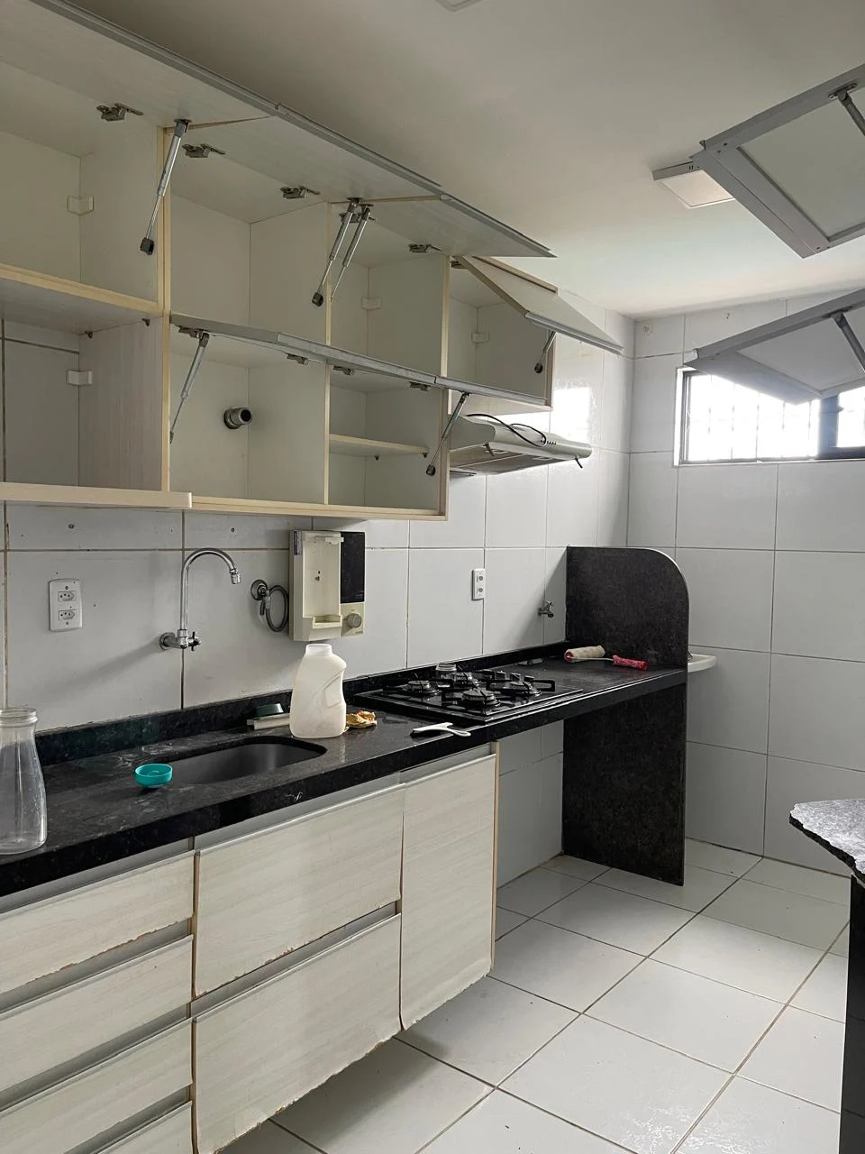 Apartamento no Jardim Cidade Universitária com 3 Quartos sendo 1 Suíte, 80m²