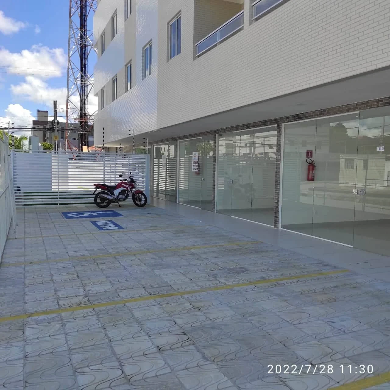 Sala Comercial no Jardim Cidade Universitária/Bancários