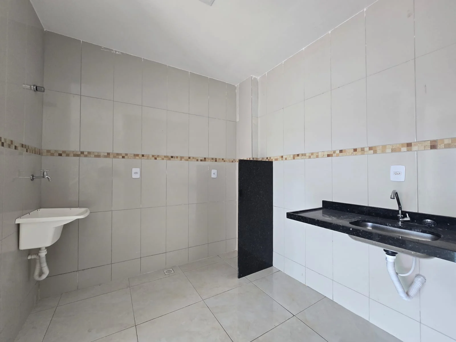 Apartamento no Novo Milênio/Gramame com 2 Quartos sendo 1 Suíte