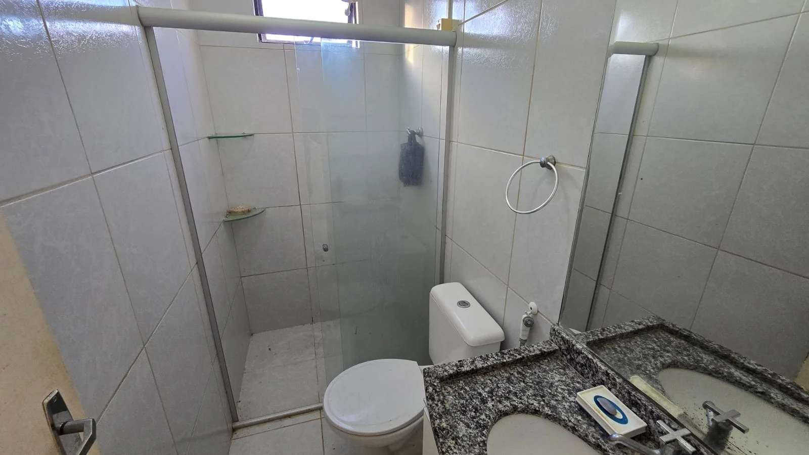 Casa Duplex no José Américo com 3 Quartos sendo 1 Suíte