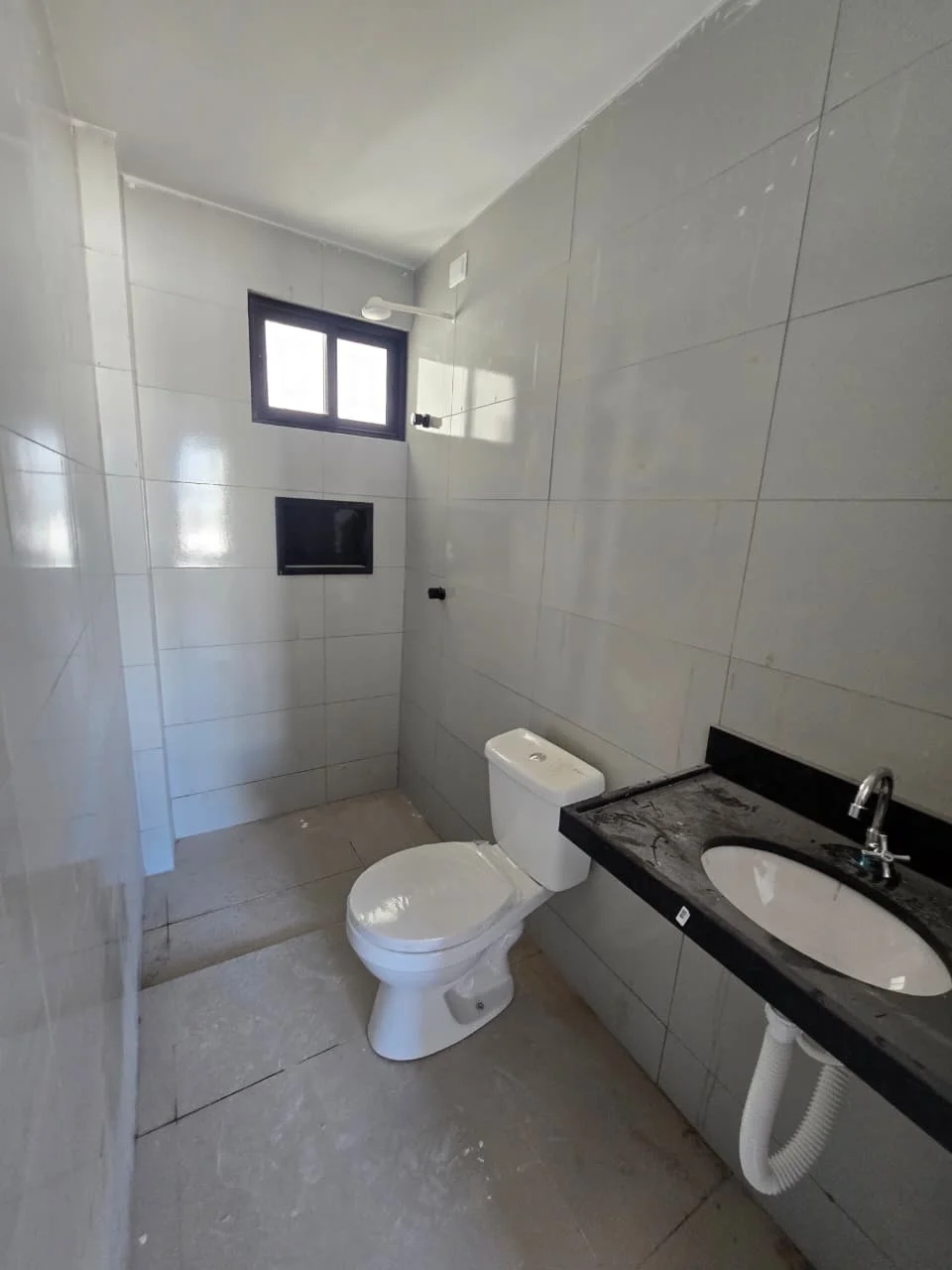 Apartamento no Bairro dos Estados/Pedro Gondim 2 Quartos sendo 1 Suíte, Próximo a Vila Olímpica