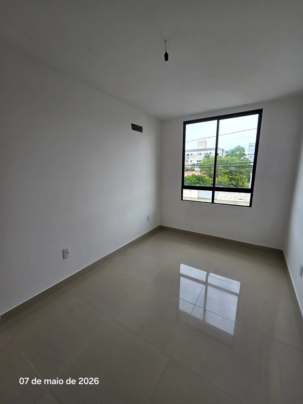 Apartamento Novo com 2 Quartos sendo 1 Suíte nos Bancários, Elevador e Piscina
