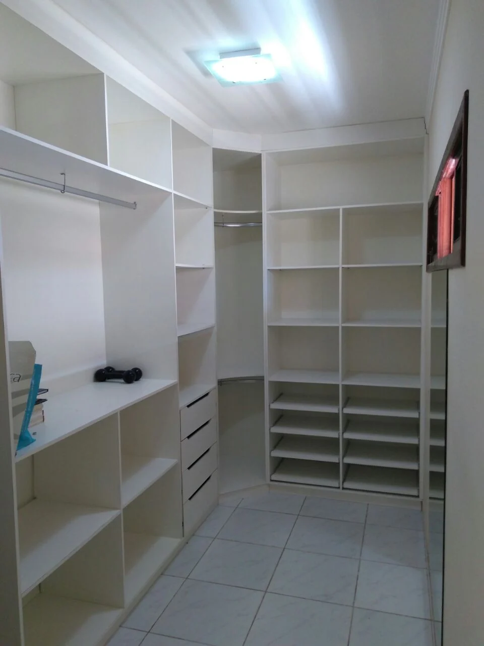ALUGO ou VENDO Casa nos Bancários com 3 Quartos sendo 1 Suíte