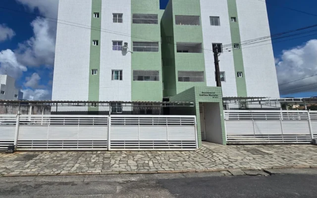 Apartamento no Cristo com 2 Quartos sendo 1 Suíte