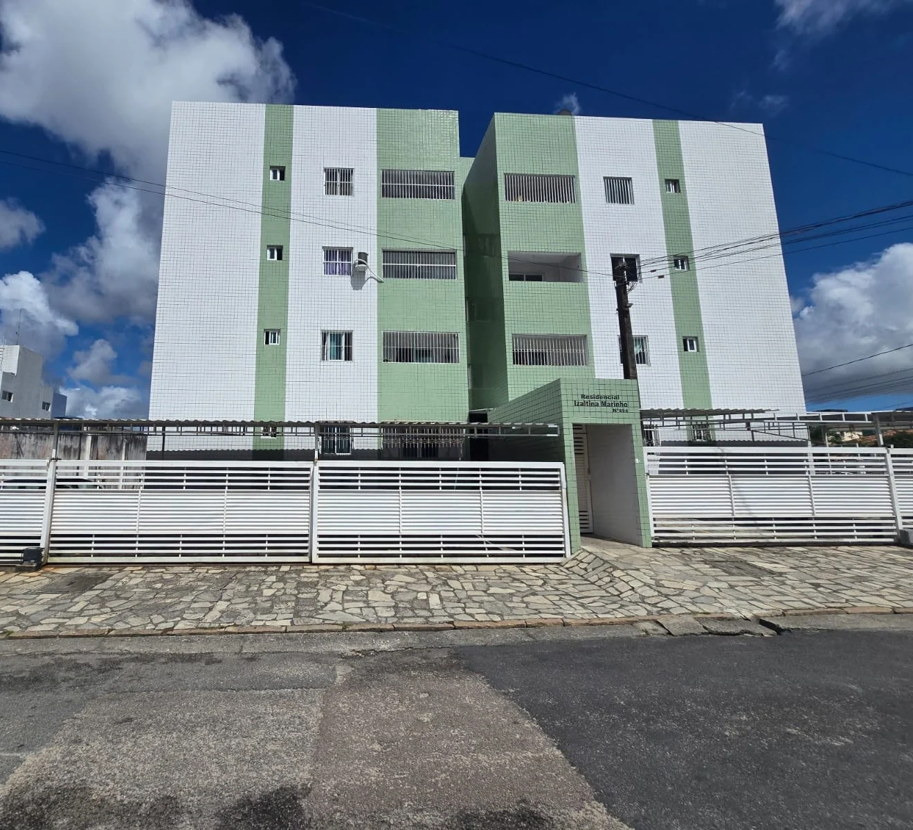 Apartamento no Cristo com 2 Quartos sendo 1 Suíte