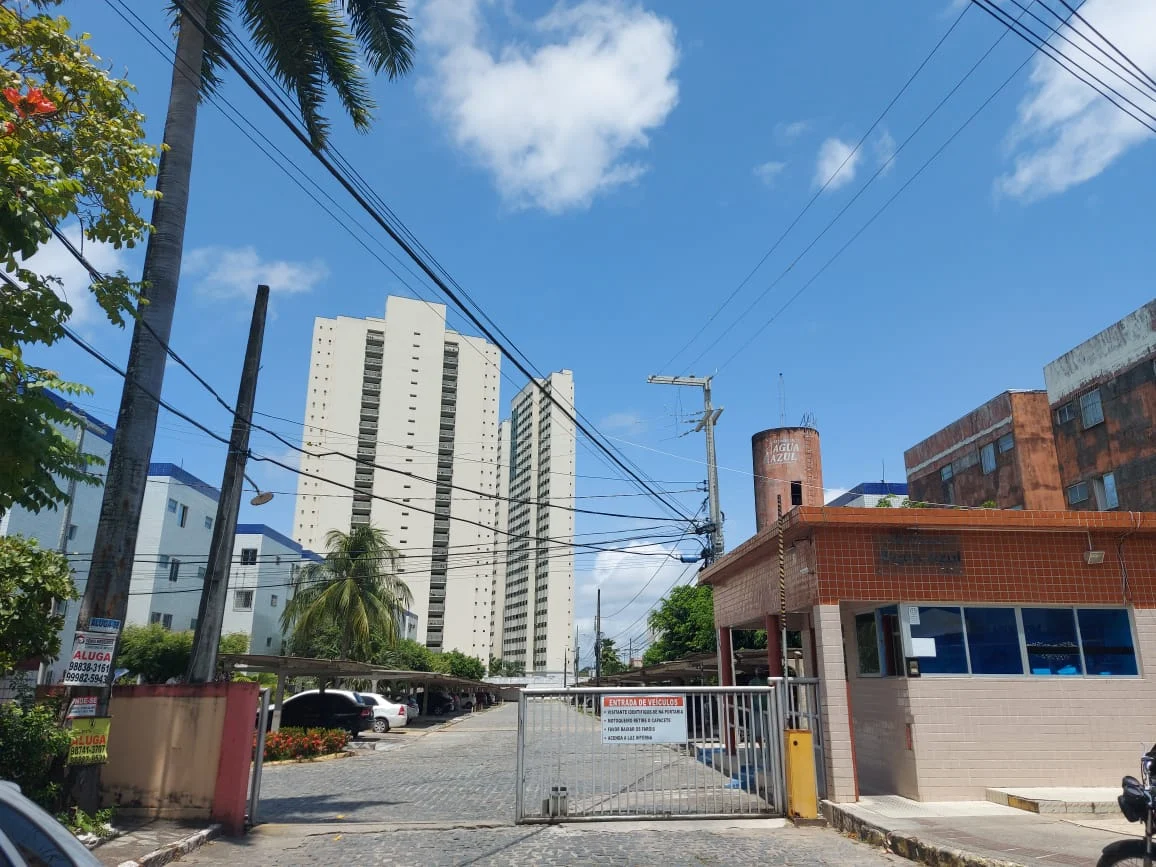 Apartamento nos Jardim São Paulo/Bancários com 2 Quartos, Portaria