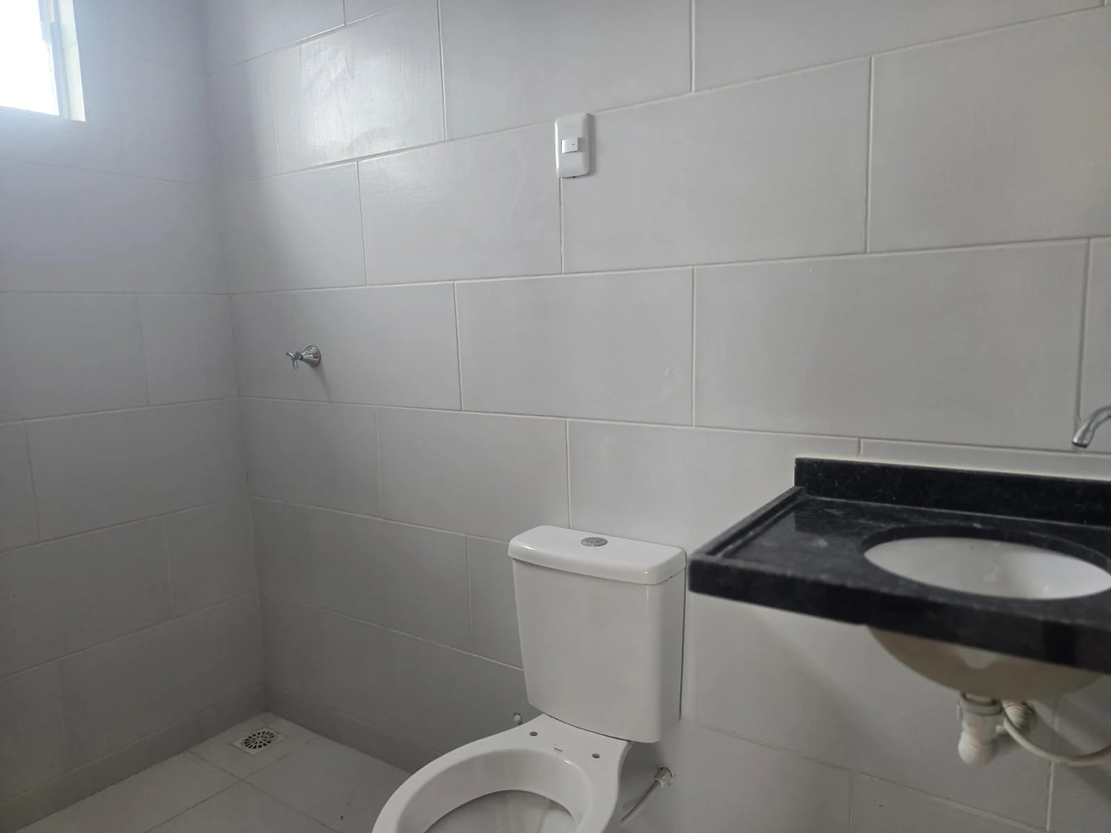 Apartamento no Colinas do Sul 2 Quartos com Piscina