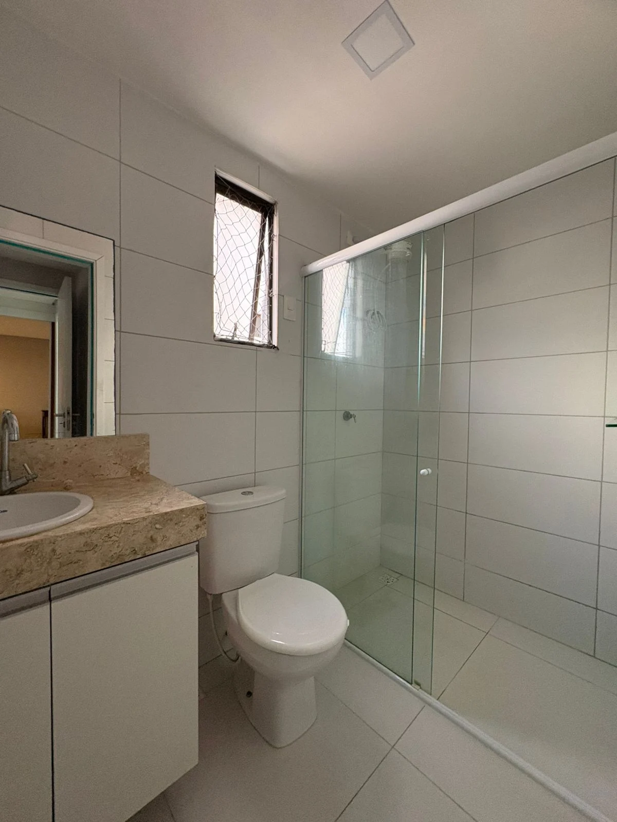 Apartamento nos Bancários com 2 Quartos sendo 1 Suíte, Elevador e Lazer