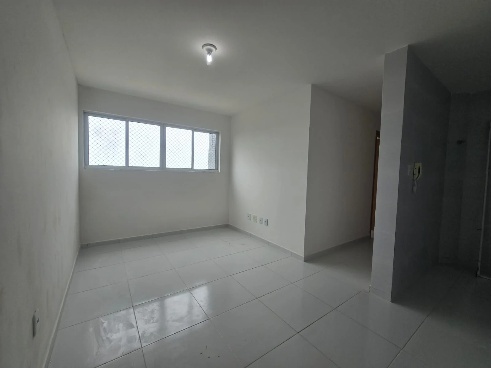 Apartamento no Colinas do Sul 2 Quartos com Piscina