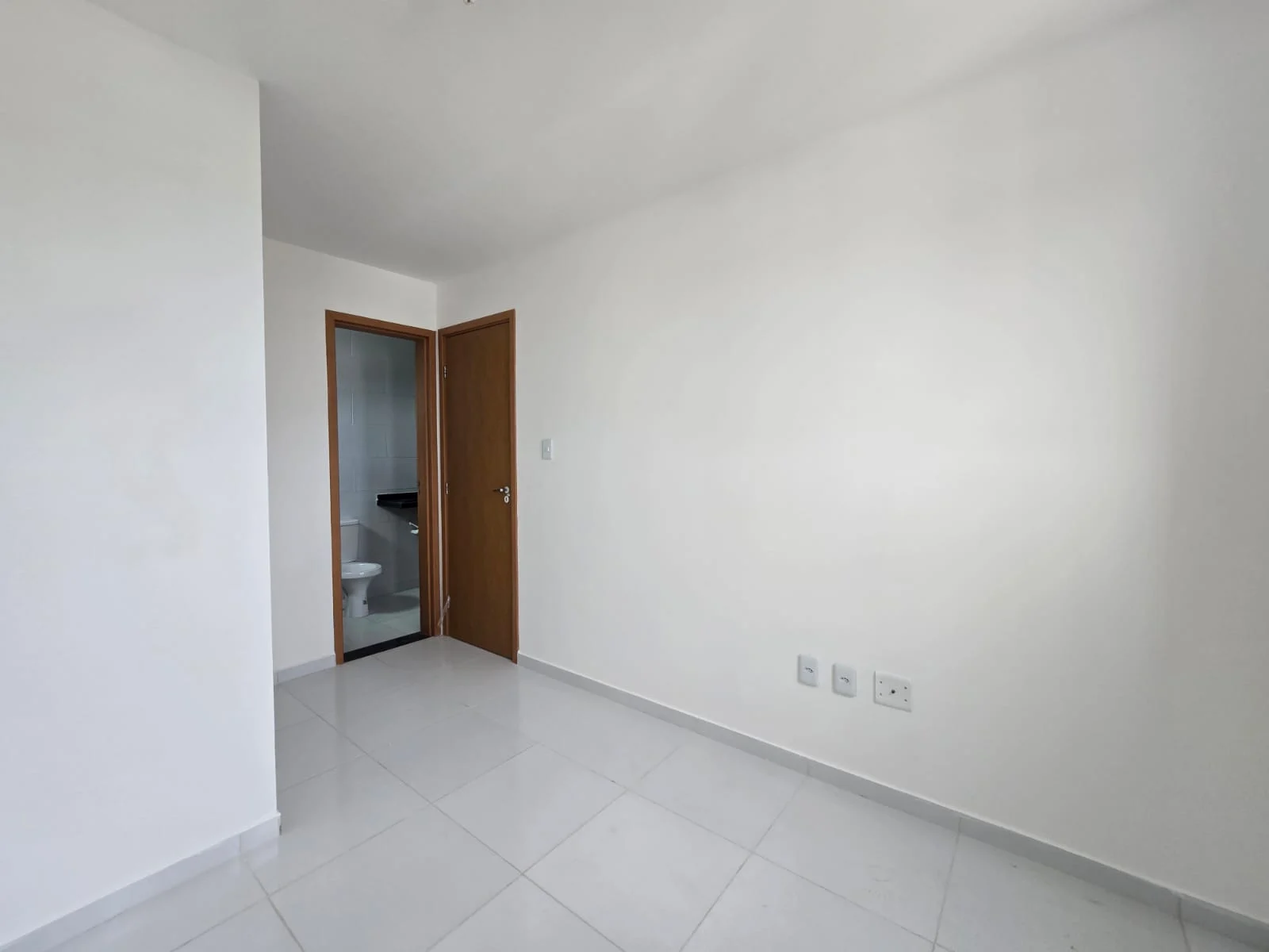 Apartamento no Colinas do Sul 2 Quartos com Piscina
