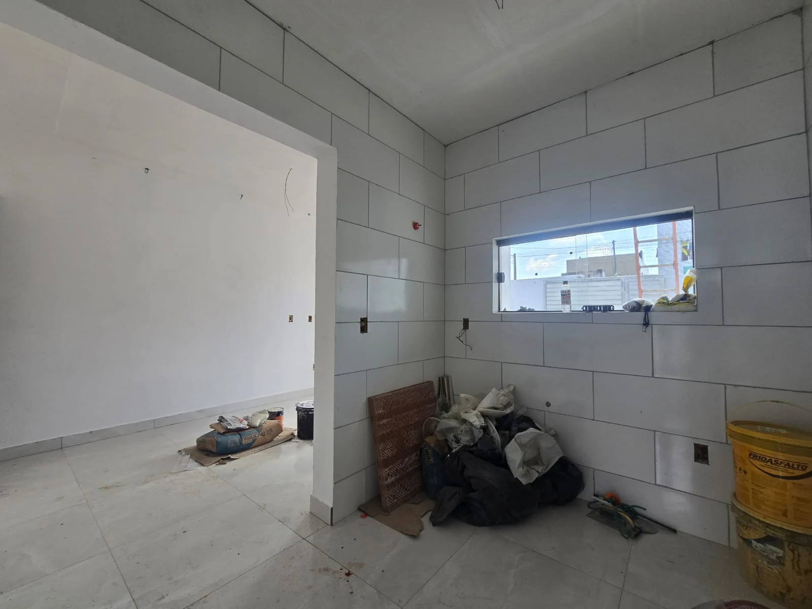 Casa no Bairro das Industrias com 2 Quartos sendo 1 Suíte