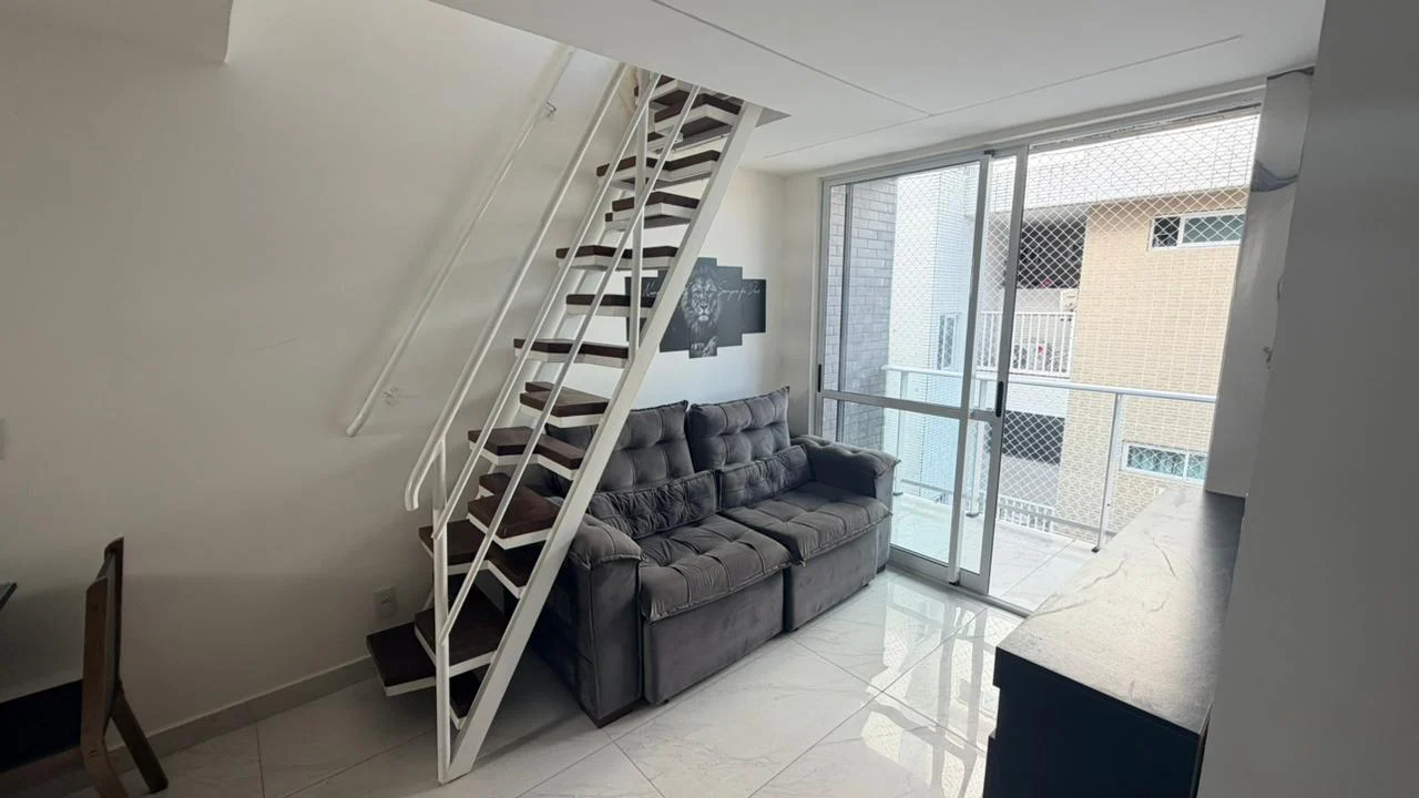 Cobertura Duplex em Intermares com 2 Quartos sendo 1 Suíte, Elevador e Lazer