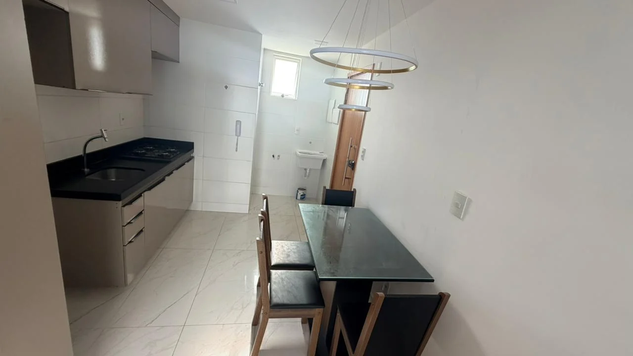 Cobertura Duplex em Intermares com 2 Quartos sendo 1 Suíte, Elevador e Lazer