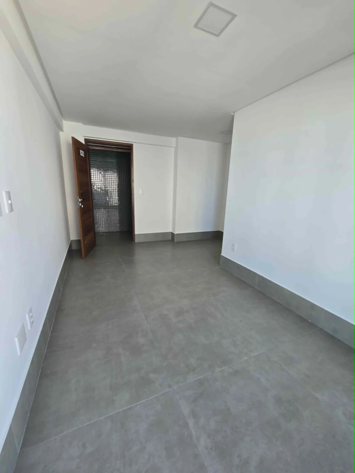 ALUGO Apartamento no Bessa com 3 Quartos sendo 1 Suíte, Elevador e Lazer, Próximo do Mar R$ XX00,00*