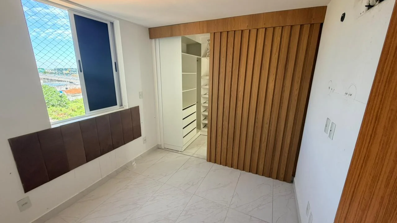 Cobertura Duplex em Intermares com 2 Quartos sendo 1 Suíte, Elevador e Lazer