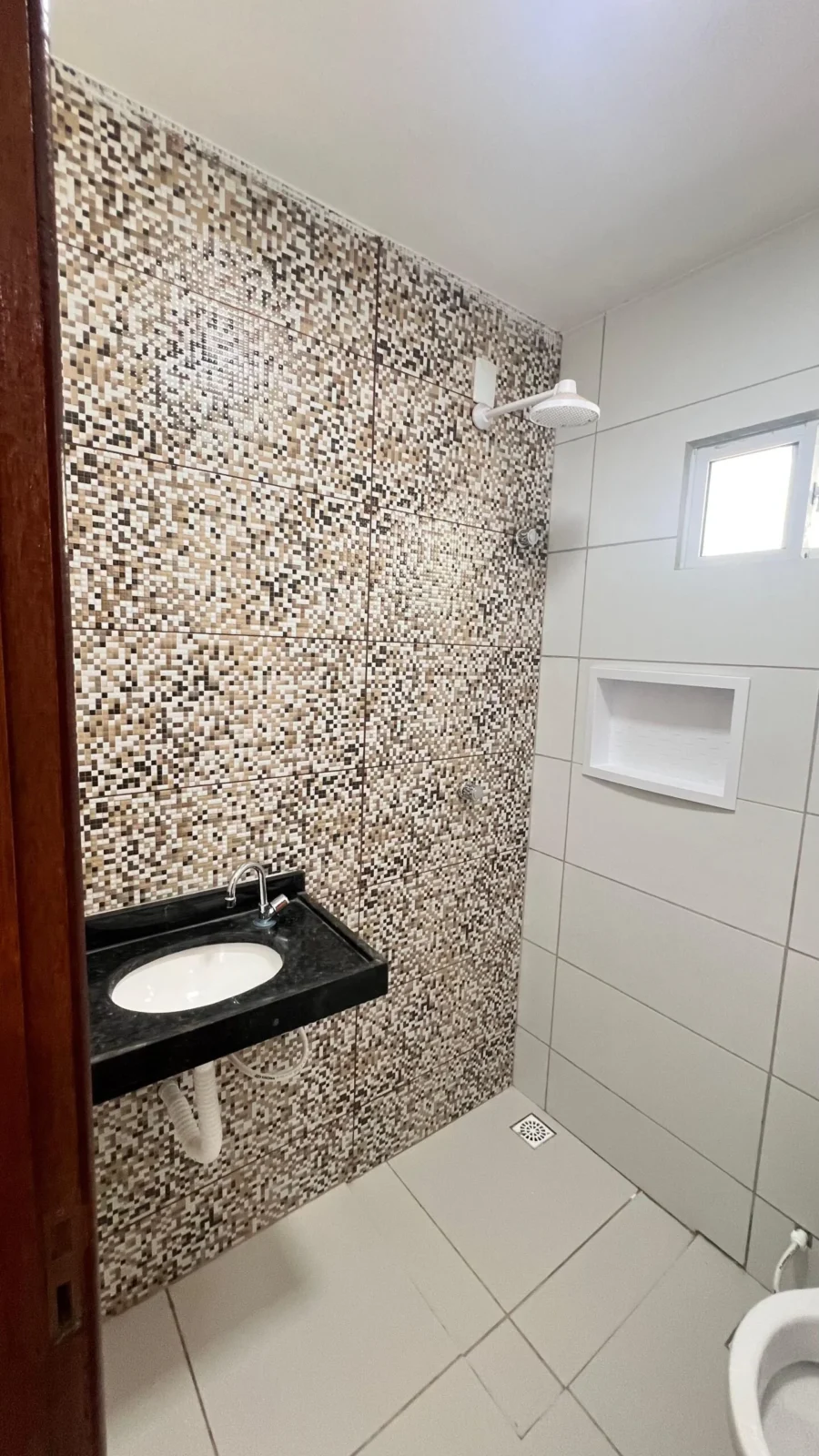 Casa no Bairro das Industrias com 2 Quartos sendo 1 Suíte