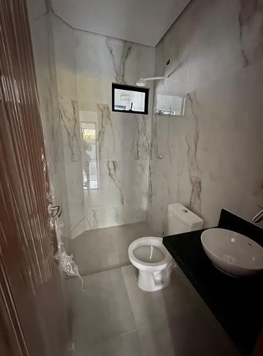 Apartamento Térreo com Área no Altiplano 3 Quartos sendo 1 Suíte